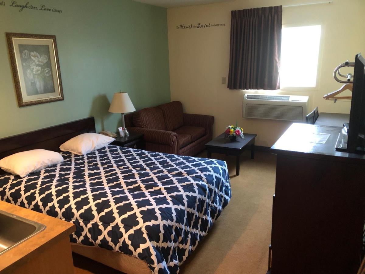 Econo Lodge Inn & Suites Innisfail Dış mekan fotoğraf