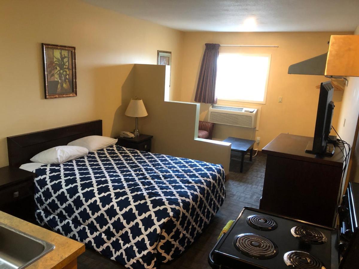 Econo Lodge Inn & Suites Innisfail Dış mekan fotoğraf
