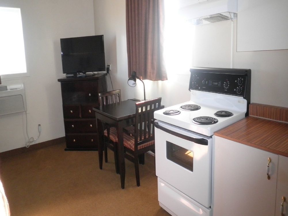 Econo Lodge Inn & Suites Innisfail Dış mekan fotoğraf