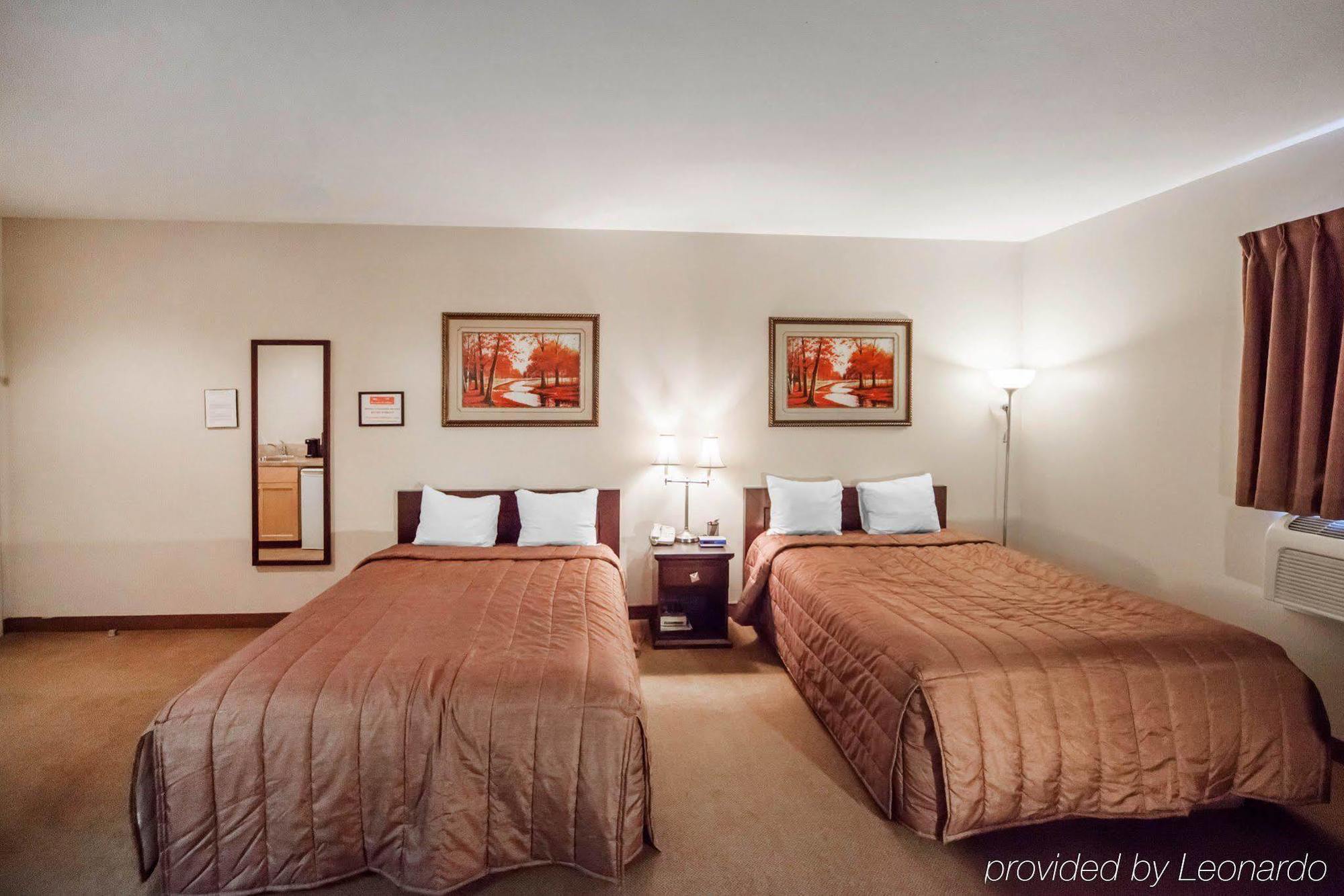 Econo Lodge Inn & Suites Innisfail Dış mekan fotoğraf