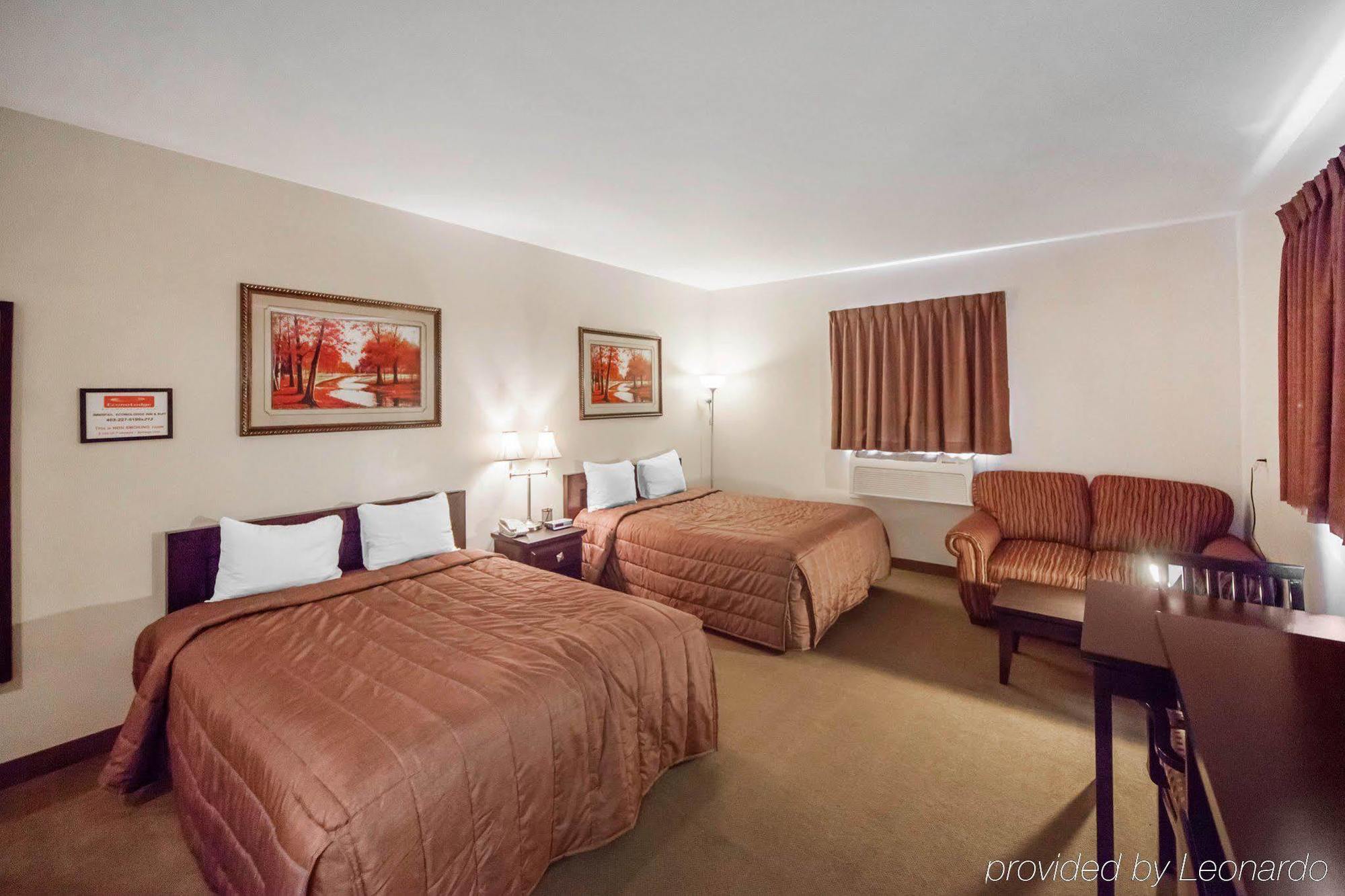 Econo Lodge Inn & Suites Innisfail Dış mekan fotoğraf